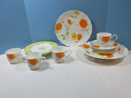 16 pcs Mikasa Bone China Poppy Love Pattern Scalloped Edge Orange/Yellow Poppies