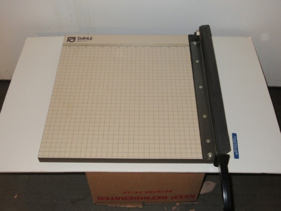 Dahle Premium Paper Cutter