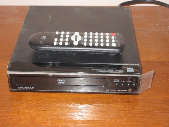 Magnavox DVD/CD Player w/ Remote Model #MDV2100/F7