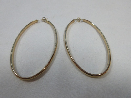 Stamped 585= 14 Karat Gold Oval Hoop Pierced Earrings
