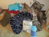 Bedding Lot Ralph Lauren Rose Bouquet Yellow Background Full/Queen Comfort, Pair Joe Boxer