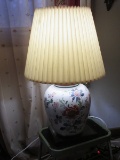 Beautiful Ceramic Oriental Floral Design Ginger Jar Table Lamp 25