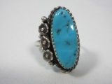 Stamped ME Sterling Beautiful Southwestern Turquoise Ring w/ Accent Flowers and Rope Trim