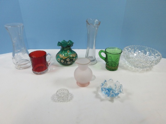 Glassware Emerald Green Hand Blown Glass 4" Vase Enamel Flowers/Gilt Pattern, Green/Gilt