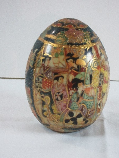 Satsuma Hand Painted Semi Porcelain Figural 4 1/2" Egg Geisha & Flowers Design