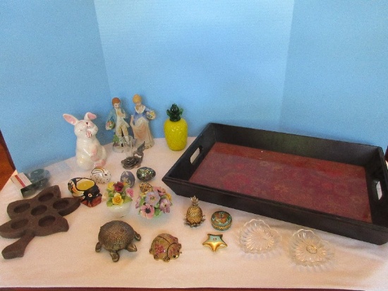 Lot Pottery Barn Wood Tray Slot Handles 20"x14", Art Glass Pineapple 6 1/2", Cast Metal