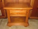 Knotty Pine Early American Style Nightstand w/Drawer & Base Shelf on Bun Feet-
