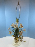 Gorgeous Vintage Metal Italy Tole Style Lilies Stem Flowers & Foliage 32