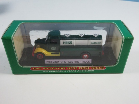Collectors Hess 2000 Miniature First Truck In Original Box