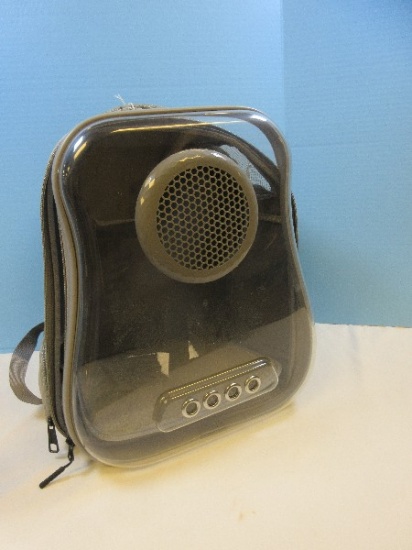 Cat Backpack Carrier Approx. 16 1/2" x 13" x 8 1/2"