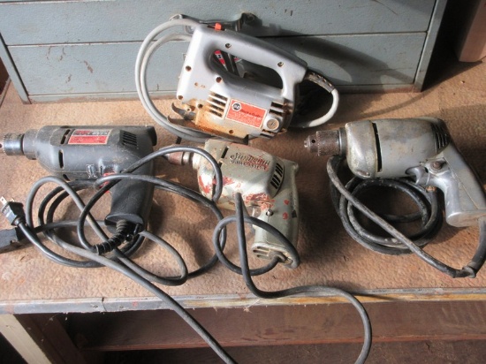 Lot 4 Power Tools Skil 3/8" Drill, Sunbeam Drill Master 1/4", Black & Decker Jigsaw & Other