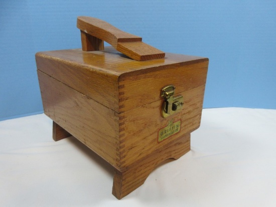 Griffin Shinemaster Gentleman's Oak Dovetail Shoeshine Box w/ Shoe Rest, Thomas McCan