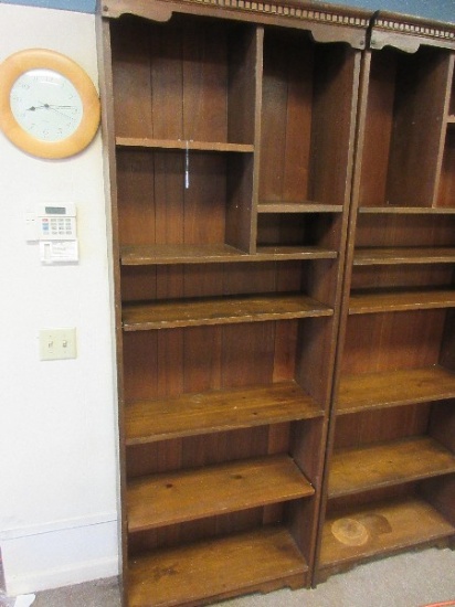 Country Cottage Pine Bookcase w/Adjustable Shelves & Dental Trim Molding. 84"H x 30" x 11"