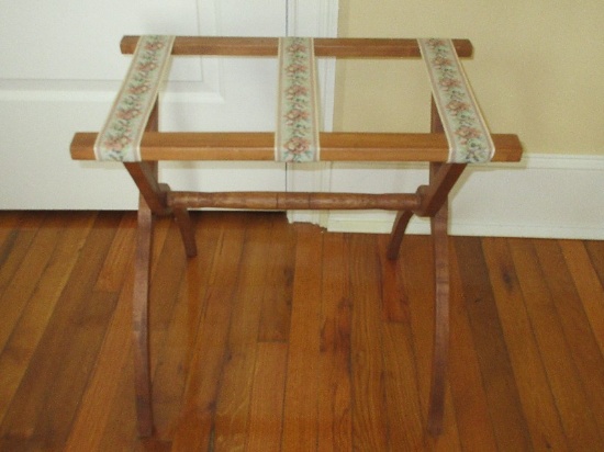 Wooden Luggage Suitcase Folding Rack