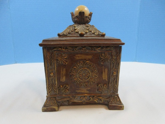 Exceptional Neoclassical Revival Style Resin Keepsake Trinket Box w/Acanthus Leaves Quartz