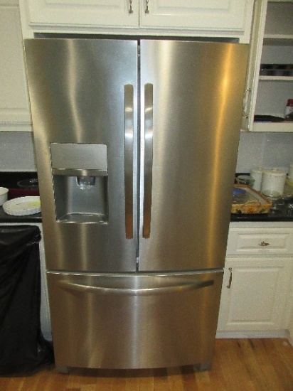 36" Frigidaire Stainless French Door Refrigerator Bottom Drawer Freezer Ice/Water Door Disp.