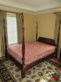 Gorgeous Traditional Mahogany Queen Size Rice Carved Four Poster Bed w/ Finials Charleston