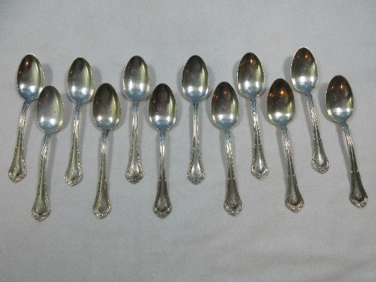 12 Gorham Sterling Silver Norfolk Villa Pattern Teaspoons w/Monogram Circa 1903-1991
