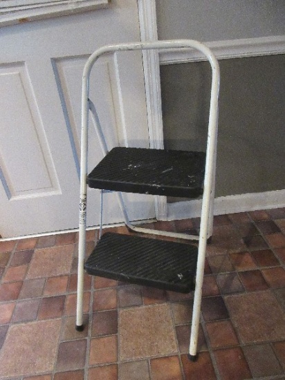 Safety 1st Folding Step Stool