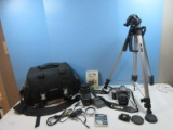 Canon EOS Digital Rebel XT w/Built-In Flash,2 Zoom Lens,Filter,Battery,Charger,Tripod & Bag