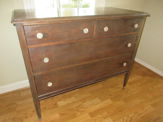 Classic 2 Over 2 Dovetail Drawers Bureau Dresser on Tapered Legs & Wooden Casters