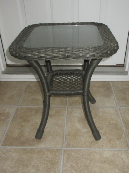 Simulated Wicker Square Side Table w/glass Top Insert- 18 1/2"H x 15 1/2" Square
