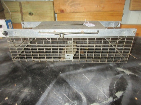 Havahart Small Animal Trap Designed for Humane Capture-5 1/2"H x 17" x 5 1/4"