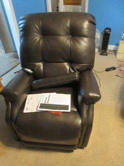 First Street Furniture Perfect Sleep Power Lift Chair Recliner w/Heat & Massage + Zero Gravity