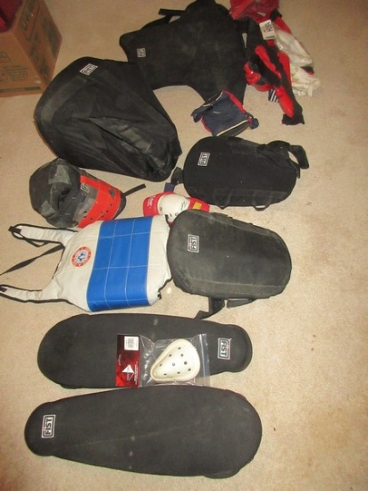 Lot Fist Body Protector, Headgear etc.