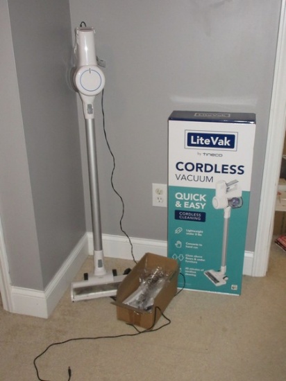 Tineco Lite Vak Cordless Vacuum Quick & Easy w/Attachments Light Weight Under 5Lbs.