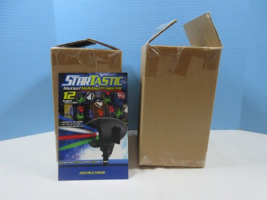 2 Star Tastic Motion Holiday Projectors 12 Slides Included Indoor/Outdoor Use 5 Christmas, 5
