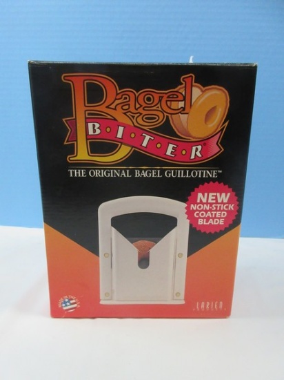 Bagel Biter Original Bagel Guillotine Non-Stick Coated Blade-NIB, Retail $55.99