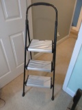 Cosco Black Metal Folding Step Ladder Wide Thread Steps- 2.5Ft Top Step