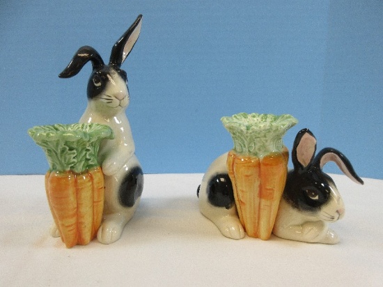 Fitz & Floyd Kensington Rabbit Collection Pair Bunny Rabbits Figural Candlesticks w/Carrots
