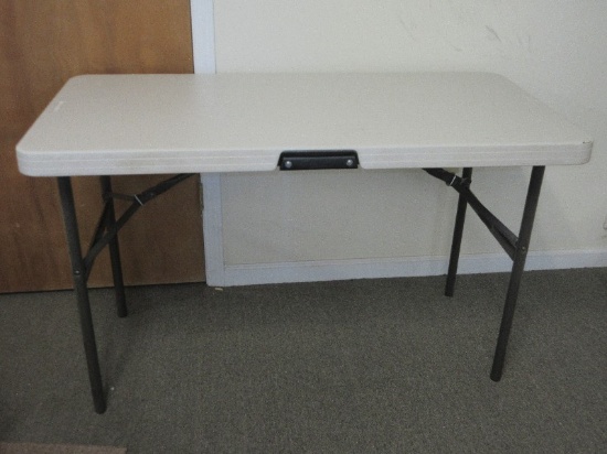 Lifetime 4 Ft. Folding Utility Table w/ Carry Handle Top Approx. 29 1/4" H x 24"