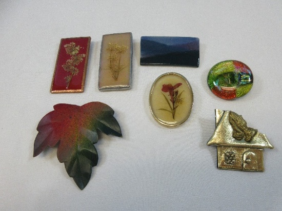 Lot Misc Studio Art Glass Colorful Pendant/Brooch, 2 Rectangular/Oval Brooches Dried Flower