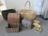Lot Large Basket, Wire Frame Storage Basket, Hinged Keepsake Woven Bamboo Chest, Woven