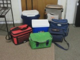 Lot Coolers/Lunch Totes Igloo Cool Series #9, Coleman w/ Telescope Handle Dual Rear Wheels