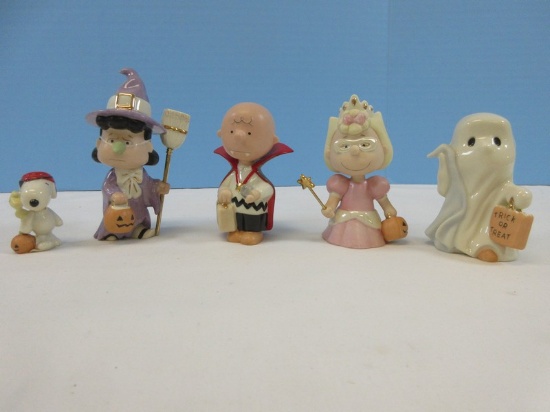 Awesome Set of 5 Lenox China Peanuts Characters Collection Figurines Tricks and Treats