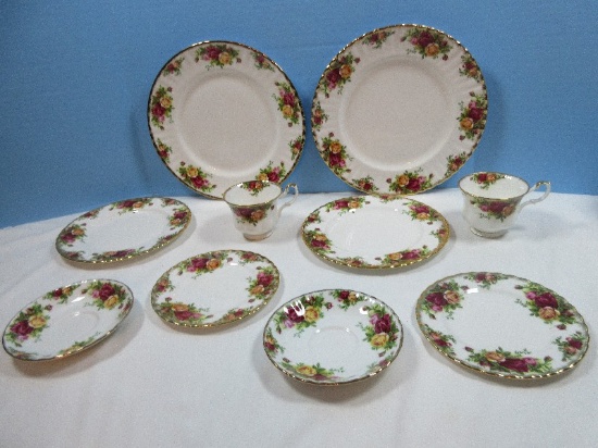10pc. Royal Albert Bone China Old Country Roses Pattern Montrose Shape Red/Yellow Roses