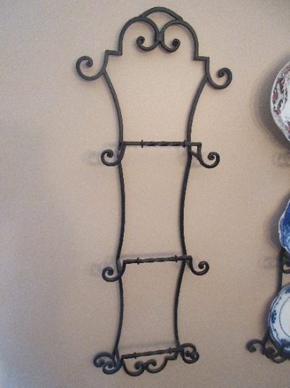 Black Metal Wall-Mount Plate Rack Holds 3 Plates Vertical for Display Scrollwork Design 38" x 14"