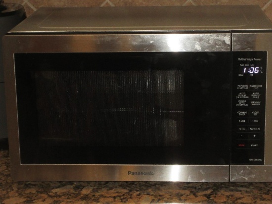 Panasonic Stainless Counter Top Microwave 1100W High Power w/Pre-Programs