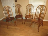 Set of 4 Oak Windsor-Style Fiddle-Back Side Chairs Hoop Back Intricate Center Splat & Vertical