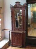 Rare Find! Antique Victorian Era Walnut Intricate Detail Carved Ornate Hall Tree Features