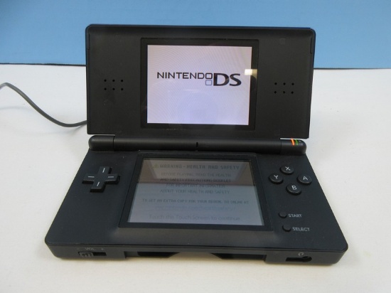 Lot Nintendo DS Lite Model No. USG-001 Handheld Video Game Console 2006 Royal Blue w/ AC