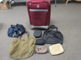 Lot Fila Gym Bag, Kensington Shell Case, Cutter and Buck, Double Pouch Toiletry Bag, Valoose