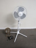 Comfort Zone Floor Fan and 2 Compact Personal Desk Fans