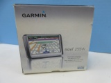 Garmin Nuvi 255 w/ Affordable Navigation w/ Spoken Street Names Navteg Maps in Original