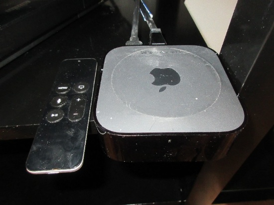 Apple TV HD Model No. A1625 Streaming Device w/Remote