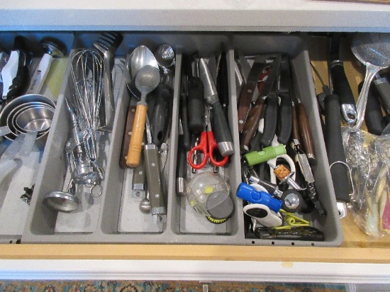Lot Misc Kitchen Utensils, Drawer Organizer, Bottle Caps, Knives, Wine Bottle Opener, Ice Scoop